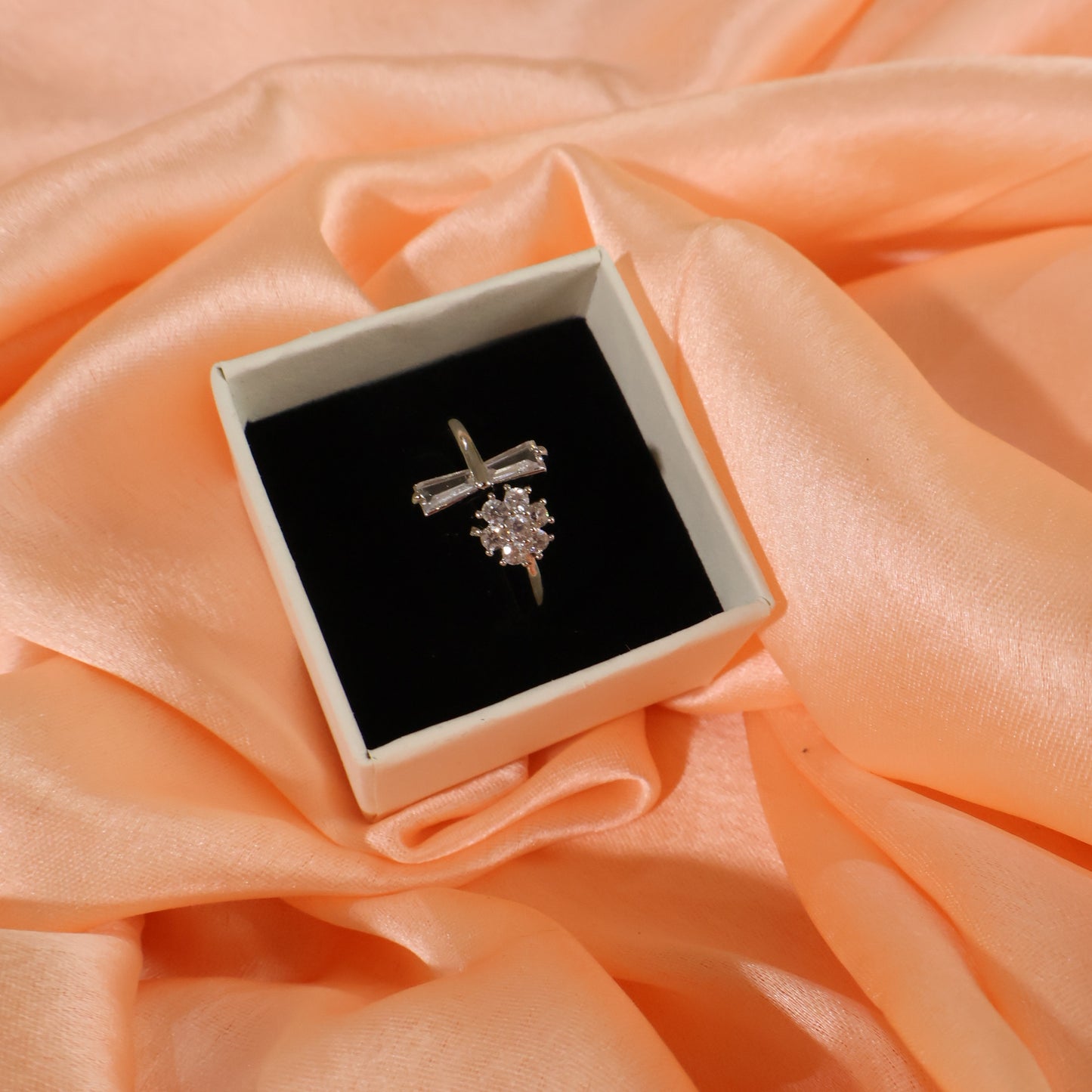 Petal & Beam Ring