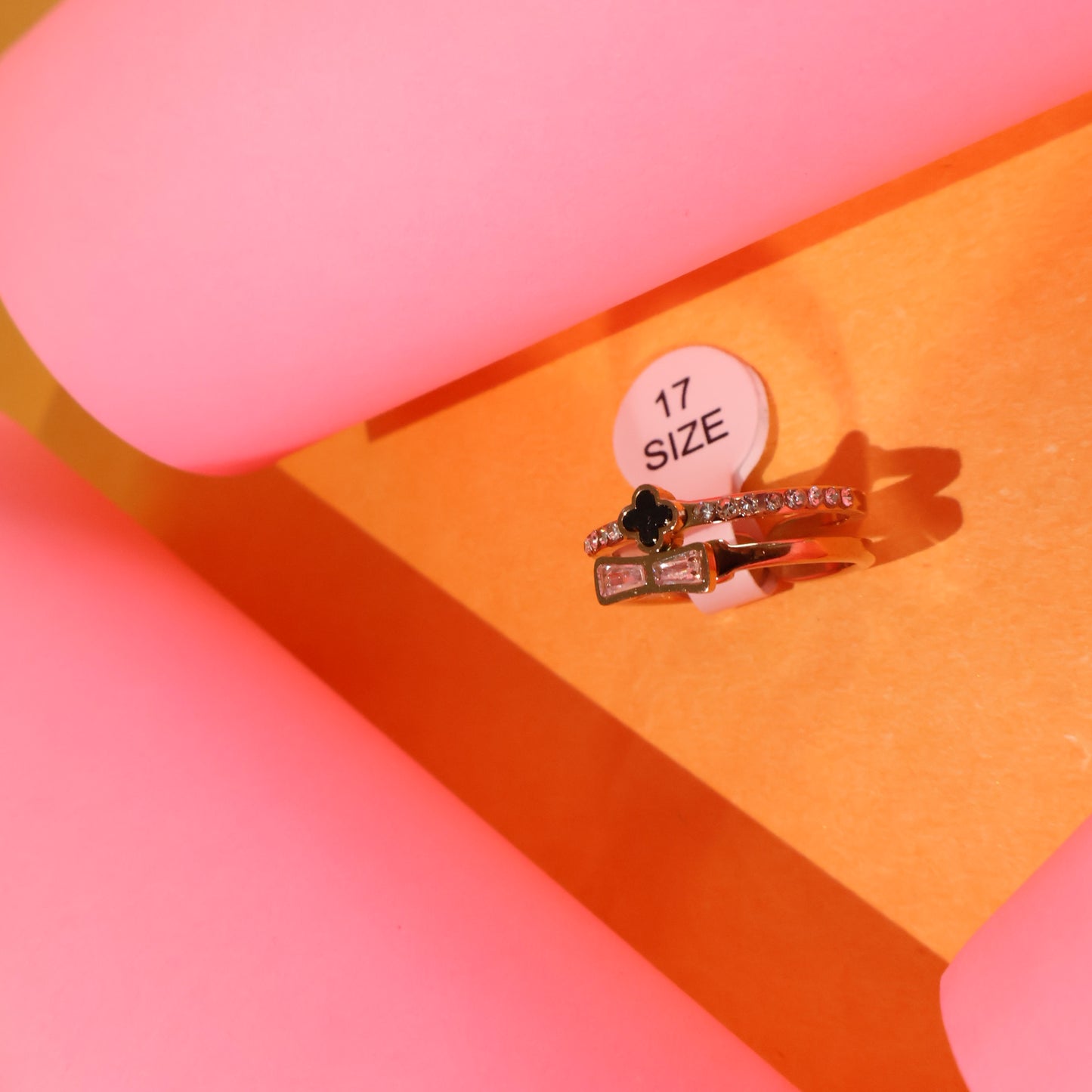 Onyx Glam Ring