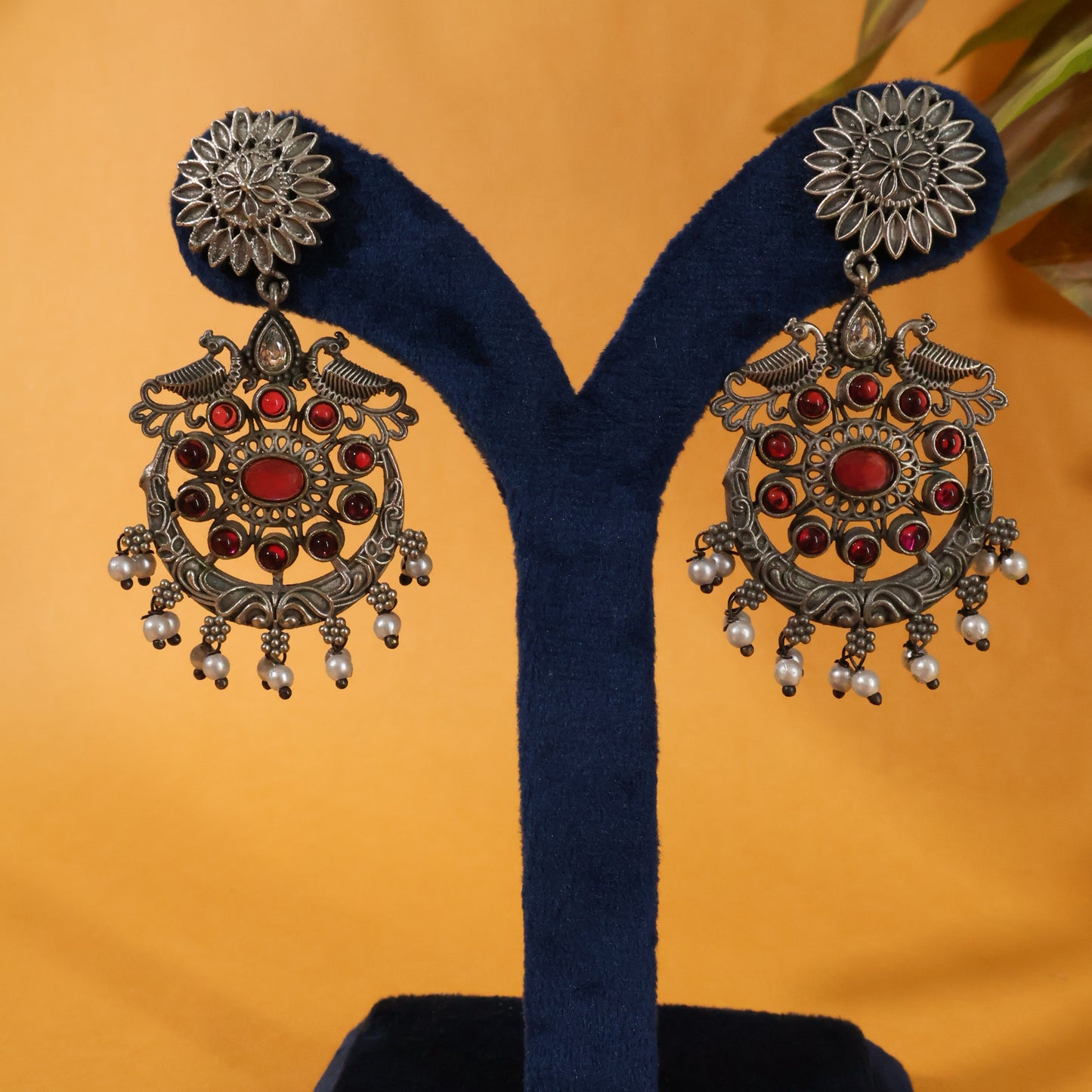 Mayura Kundal