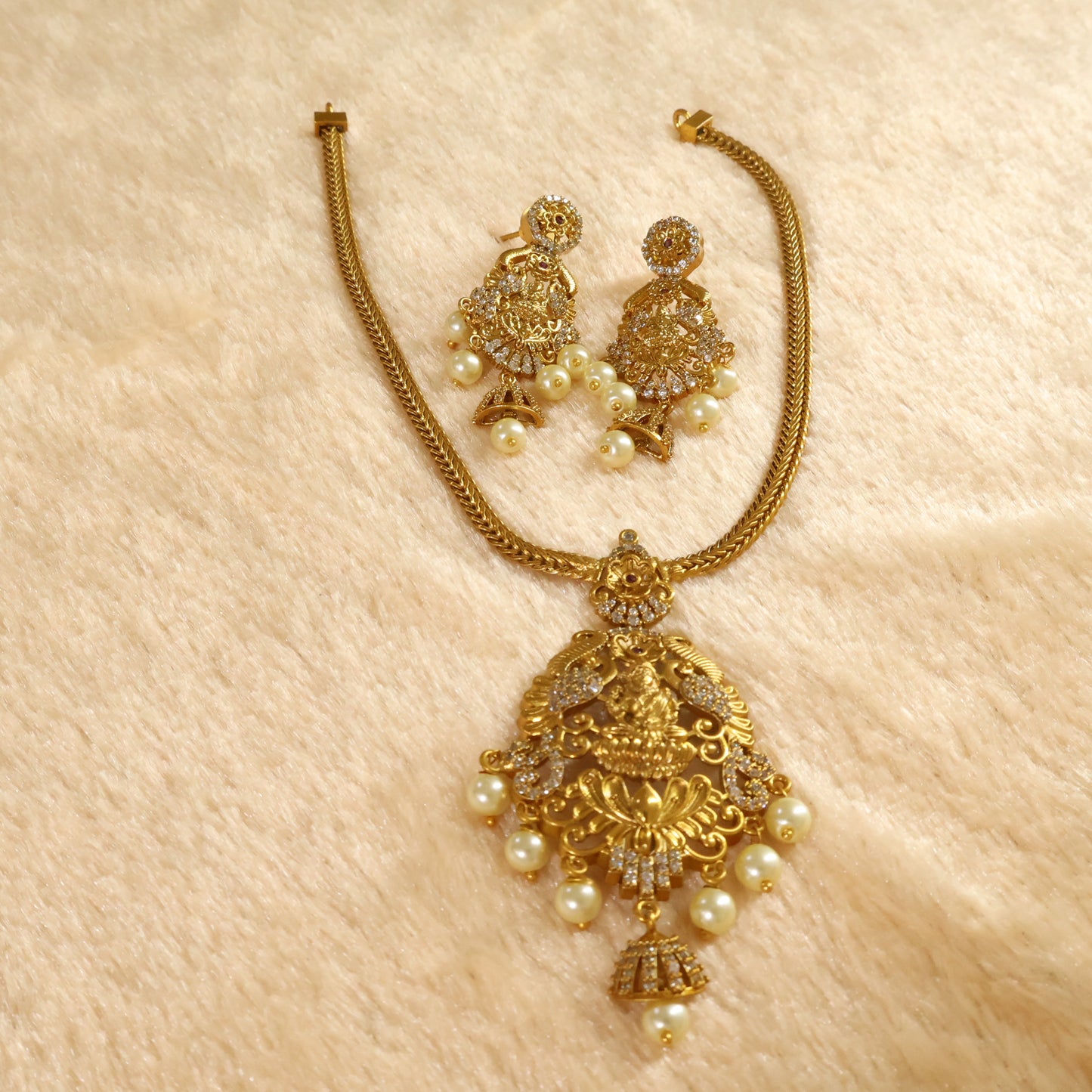 Lakshmi Pendant Mala