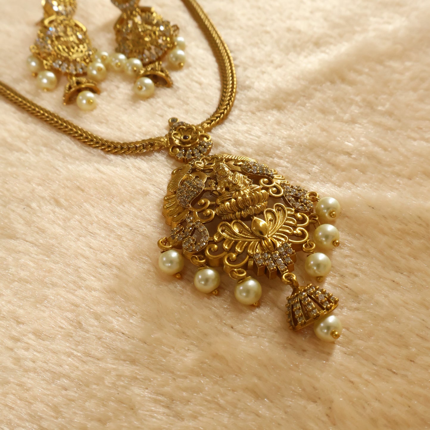 Lakshmi Pendant Mala