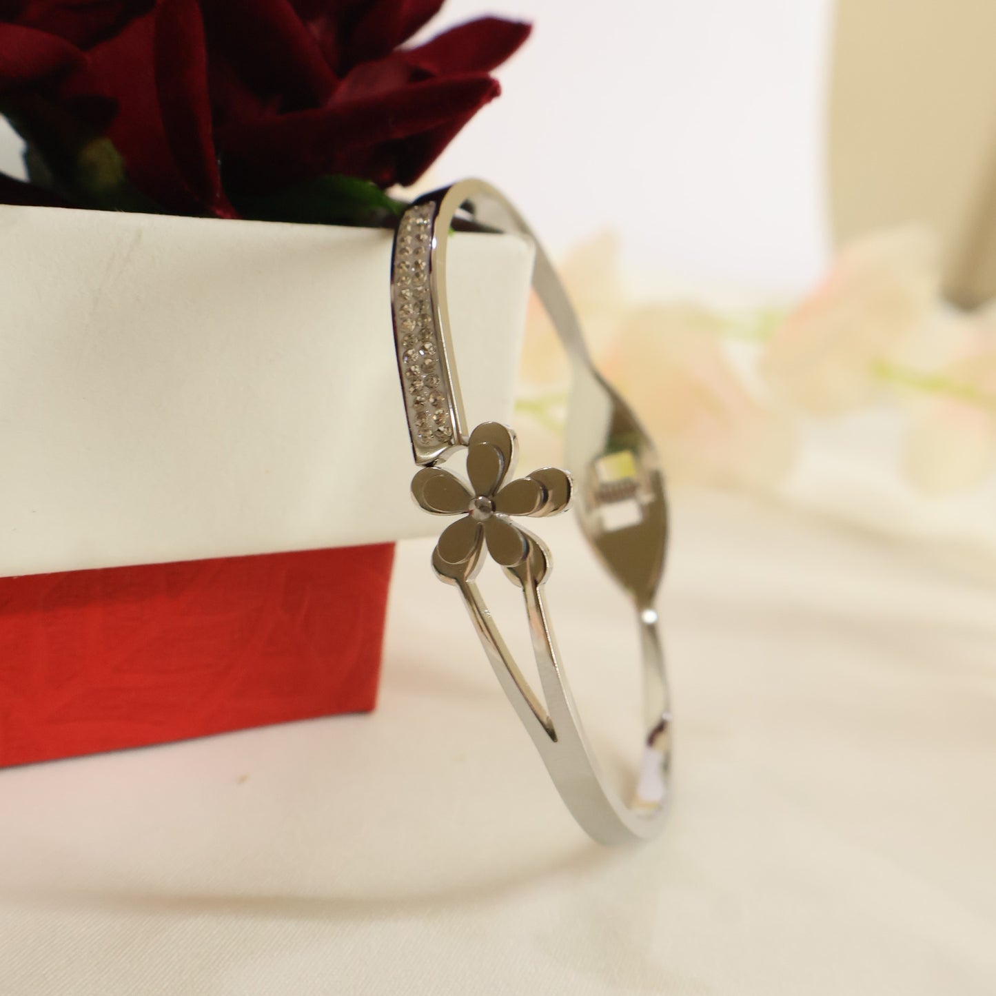 Flora Cuff