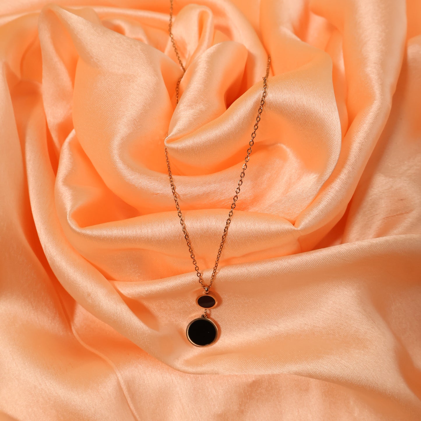 Dual Circle Charm