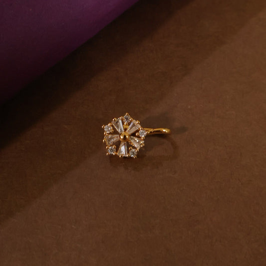 Starburst Gleam Nose Pin