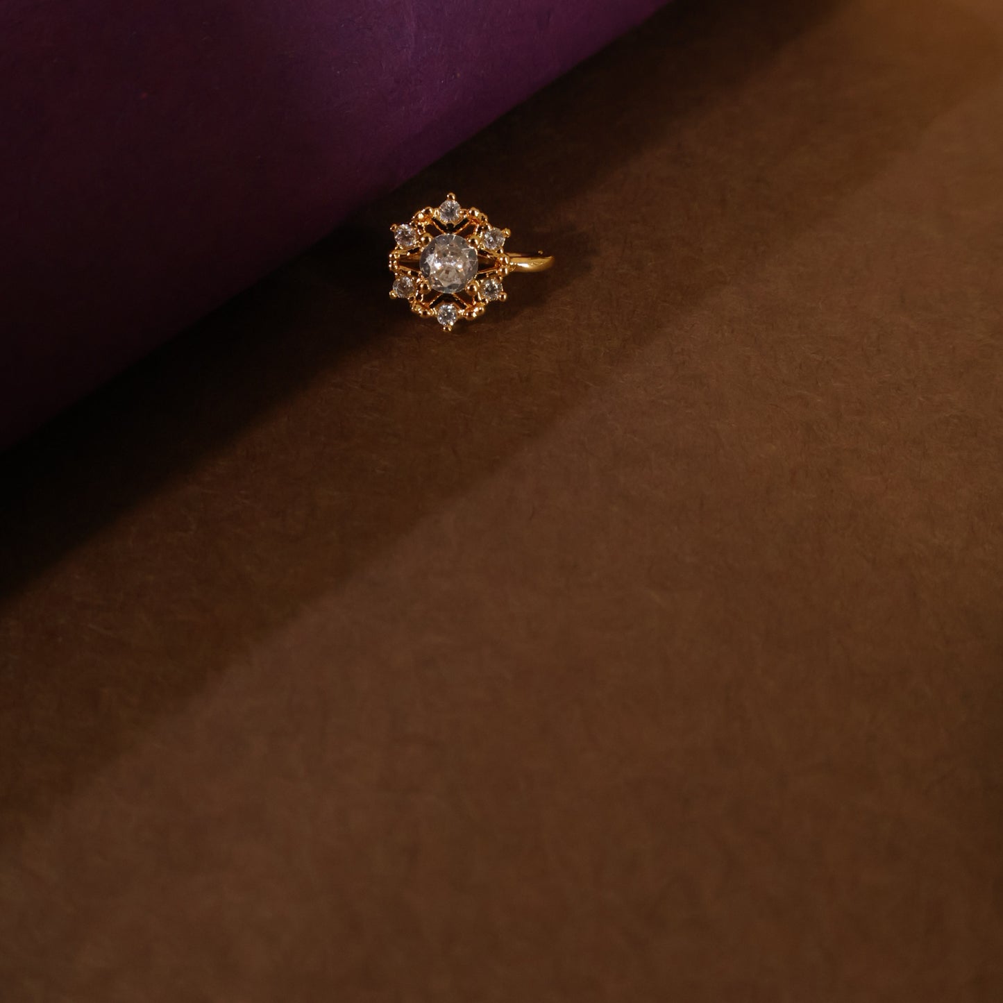 Aurora Petal  Nose Pin