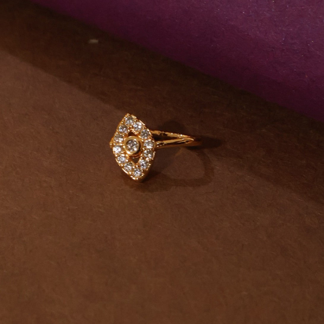 Glimmer Eye Nose Ring