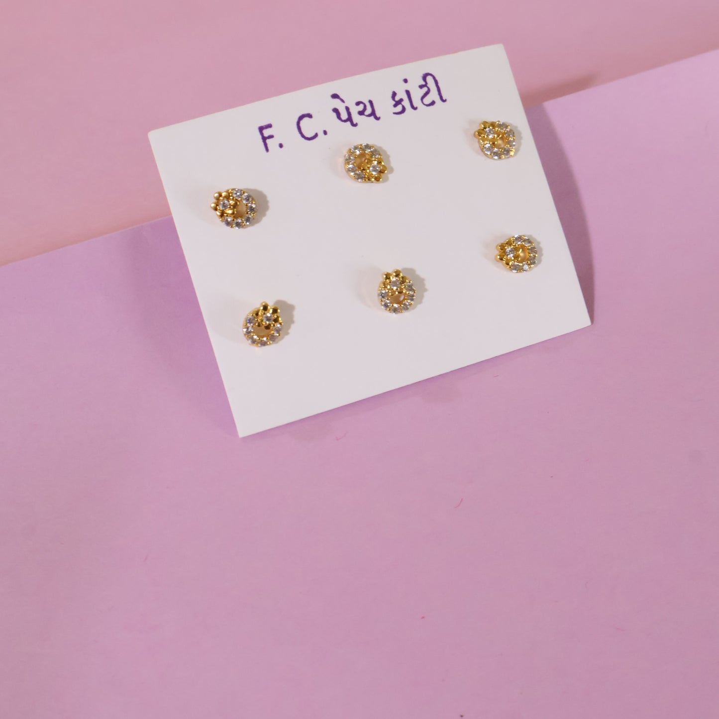 Golden Cluster Nose Pins