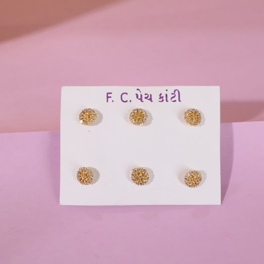 Sparkling Daisy Nose Pins