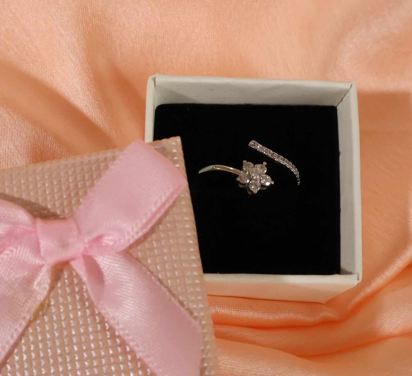 Floral Twist Ring