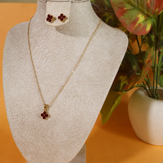 Clover Bloom (MAROON)