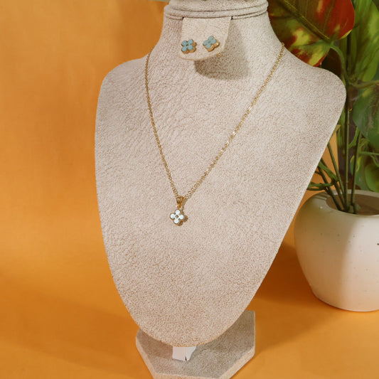 Clover Charm (LIGHT BLUE)