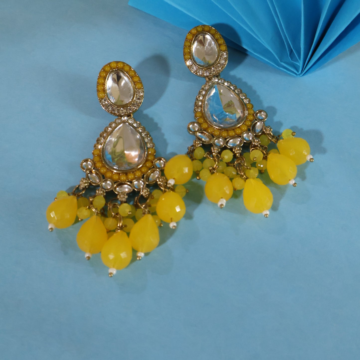 Yellow Glitz