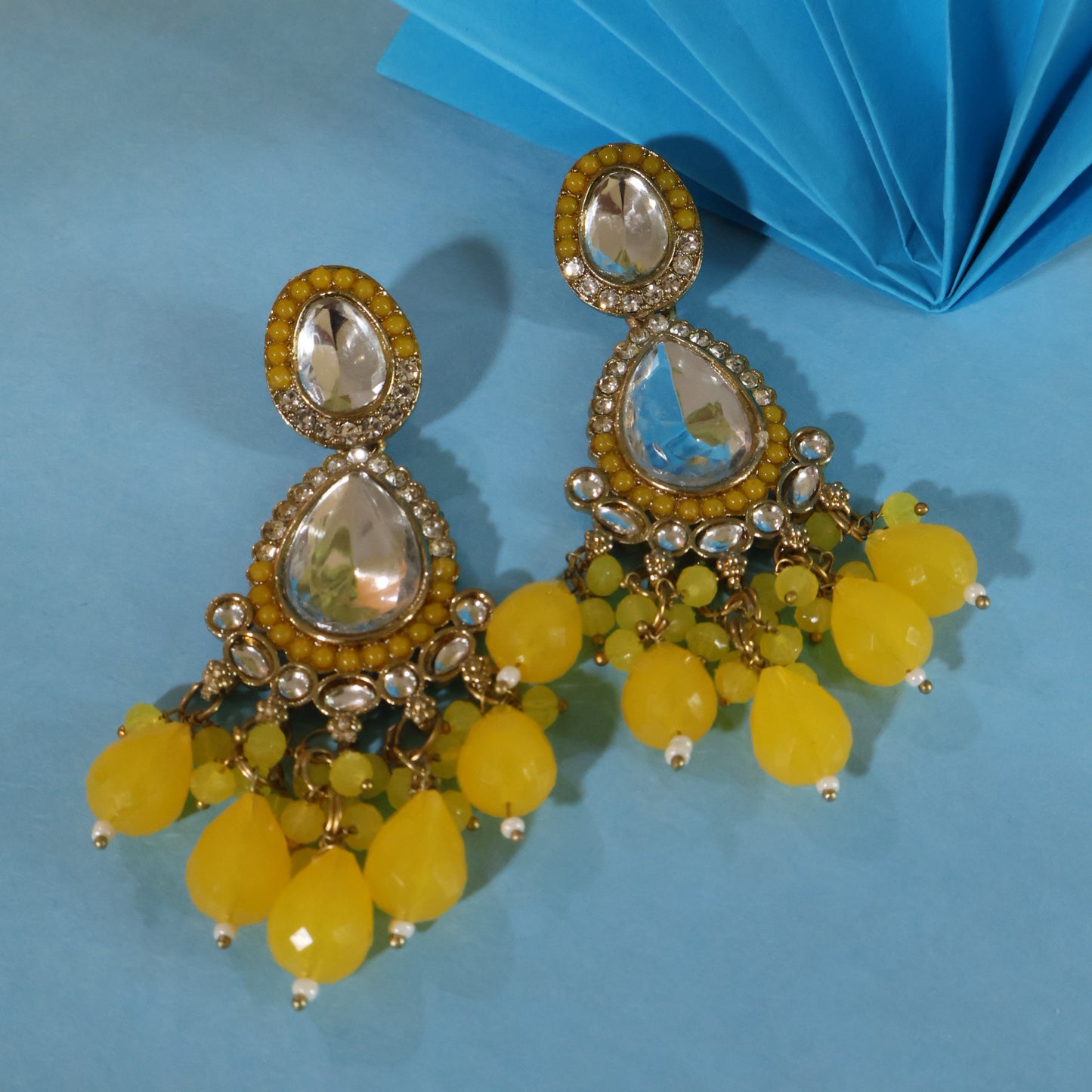 Yellow Glitz