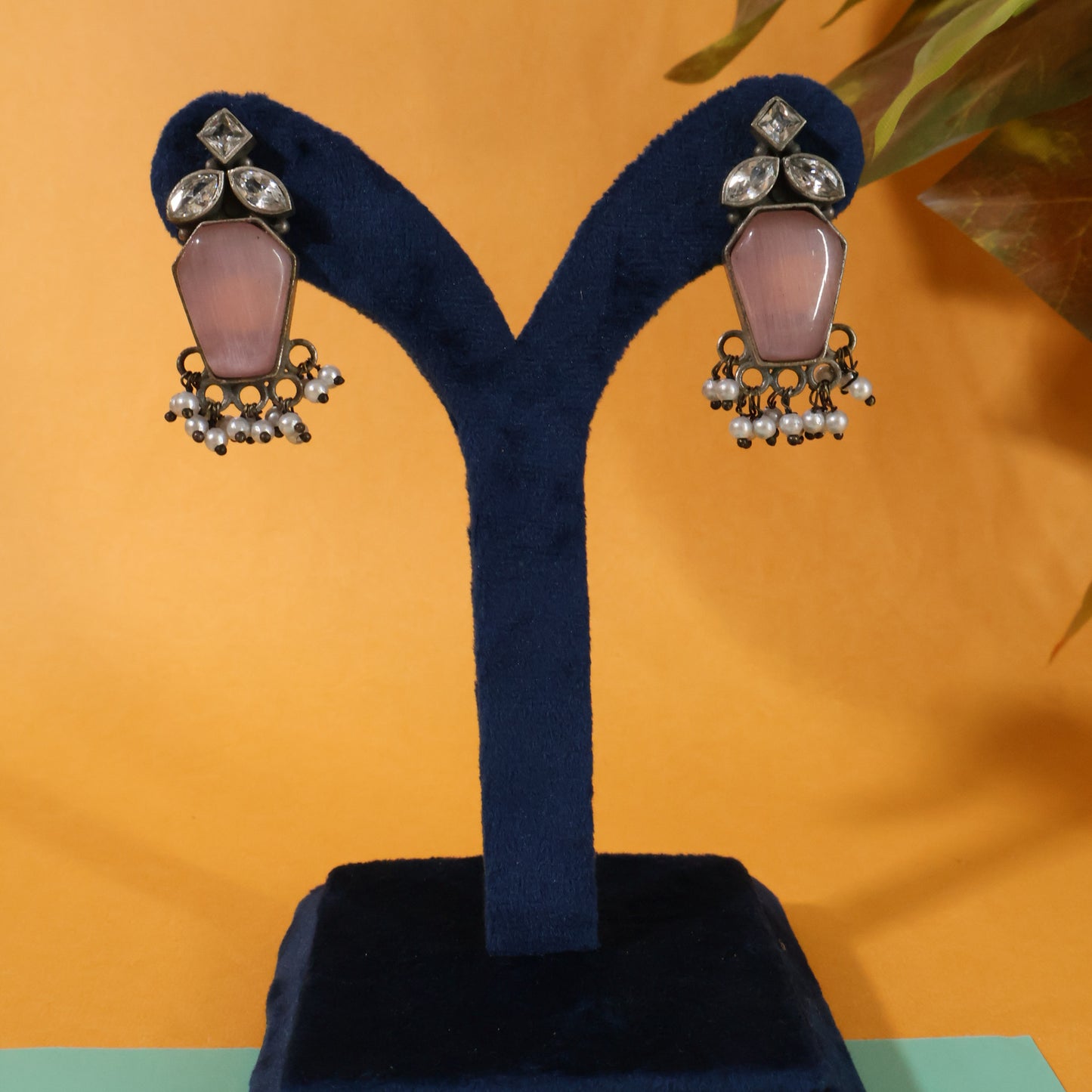 Gulabi Pearls