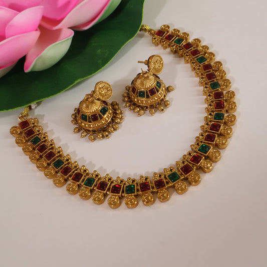 Pattin Choker