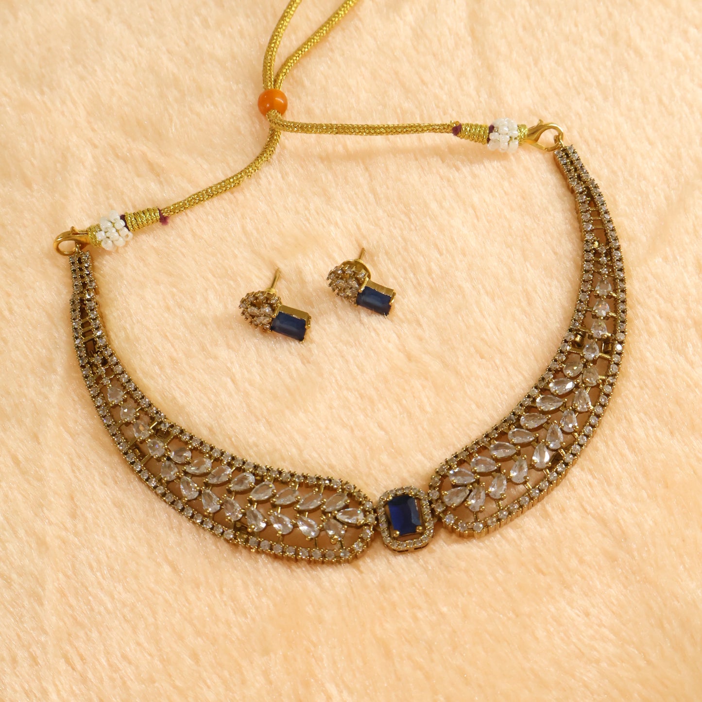 Indrani Choker
