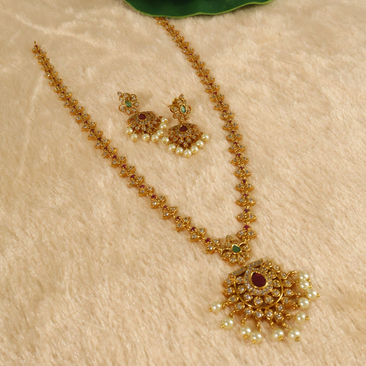 Ruby Lakshmi Haar
