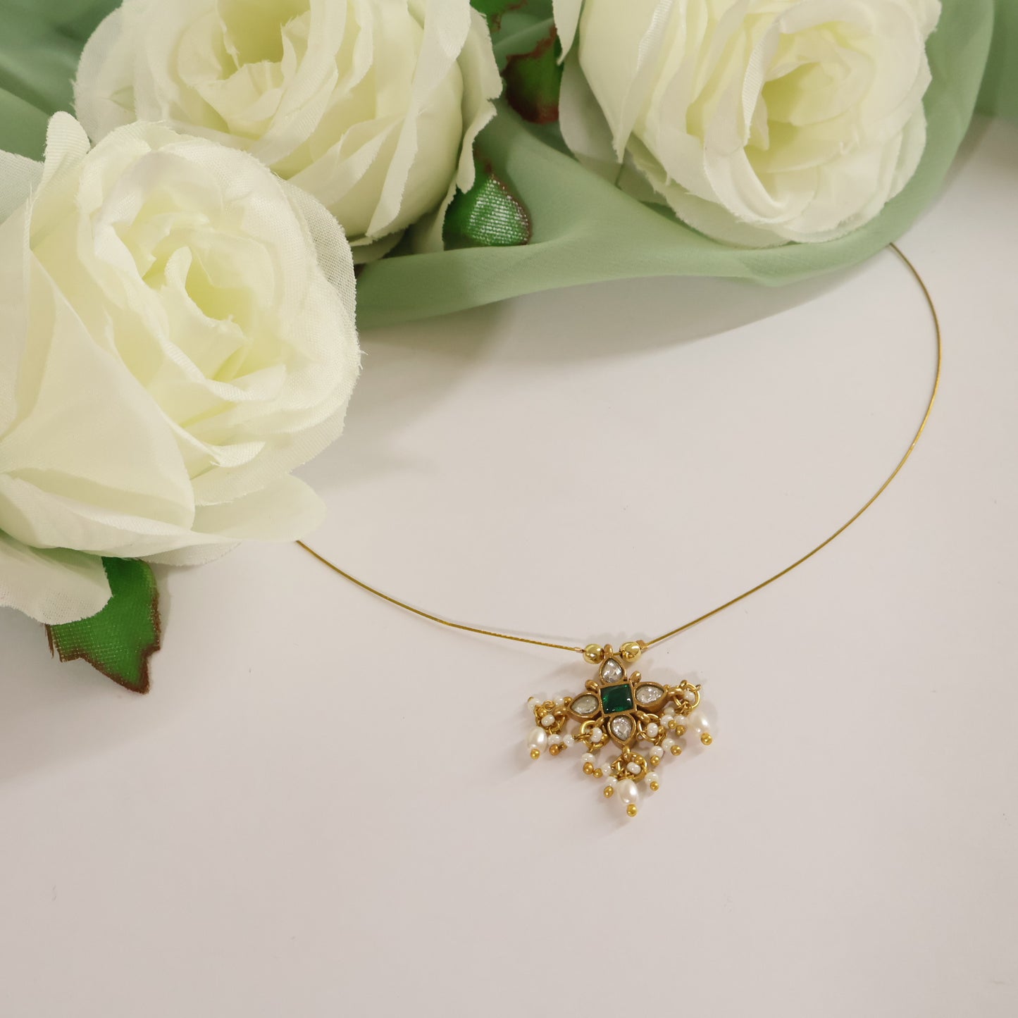 Kundan Invisible Mala