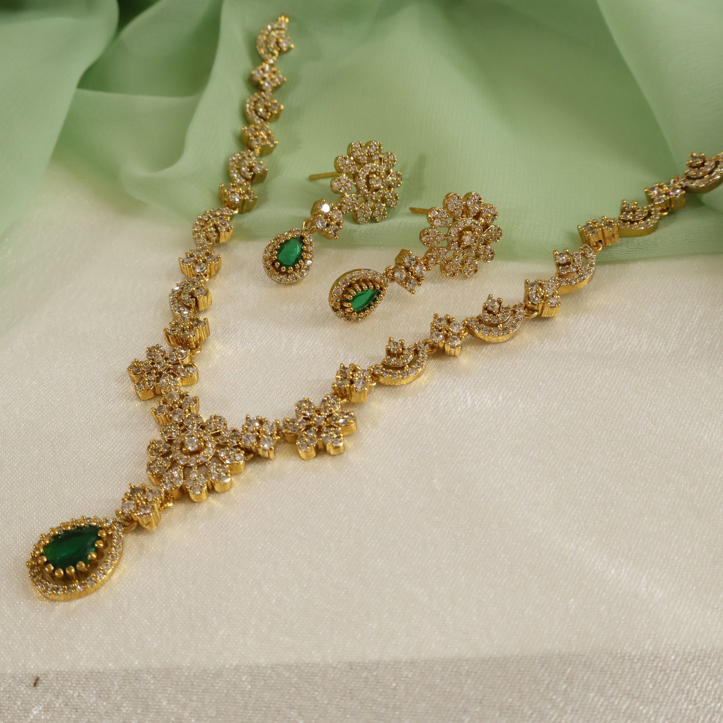 Floral Emerald Set