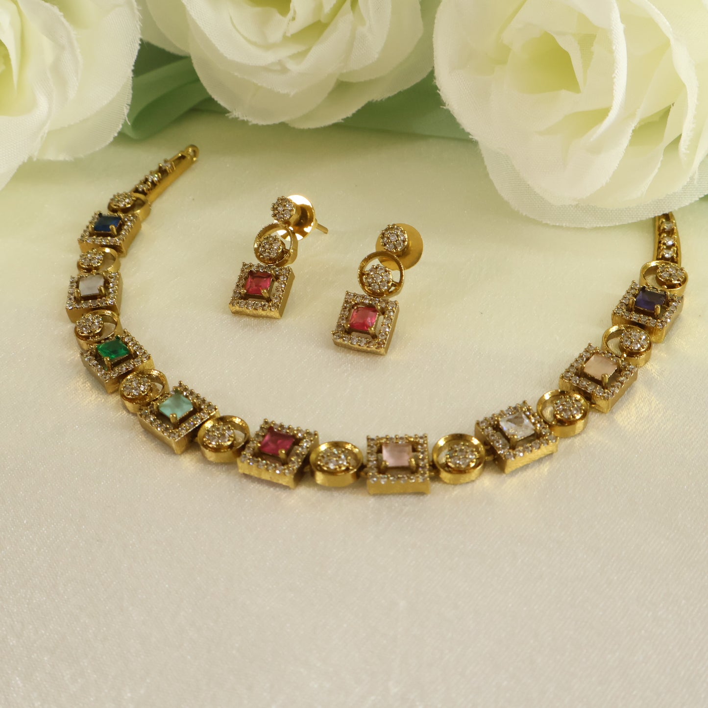 Square AD Choker