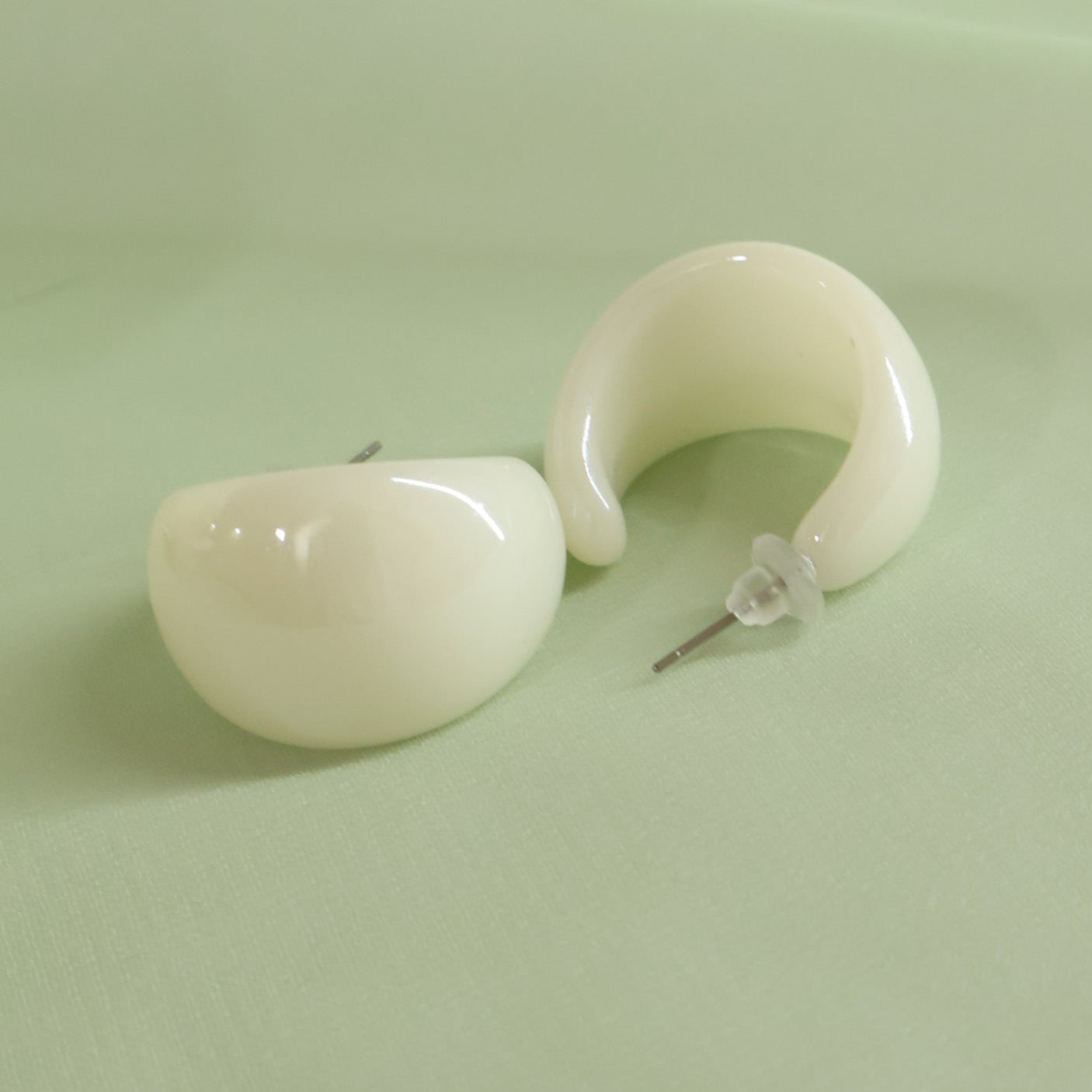 Milky Hoops