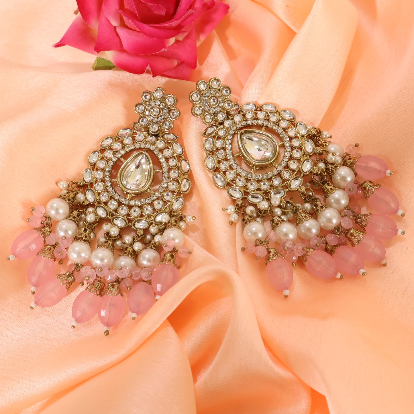 Rosebud Chandbalis