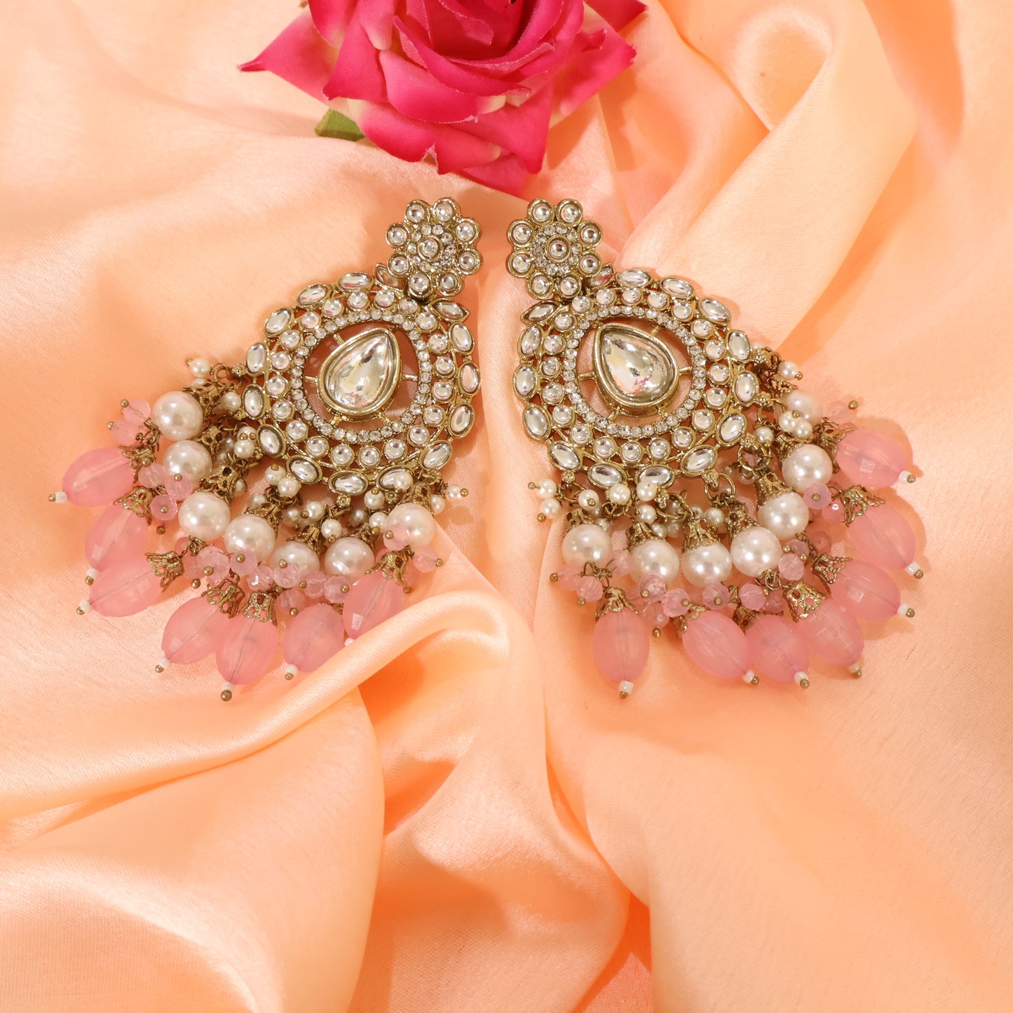 Rosebud Chandbalis