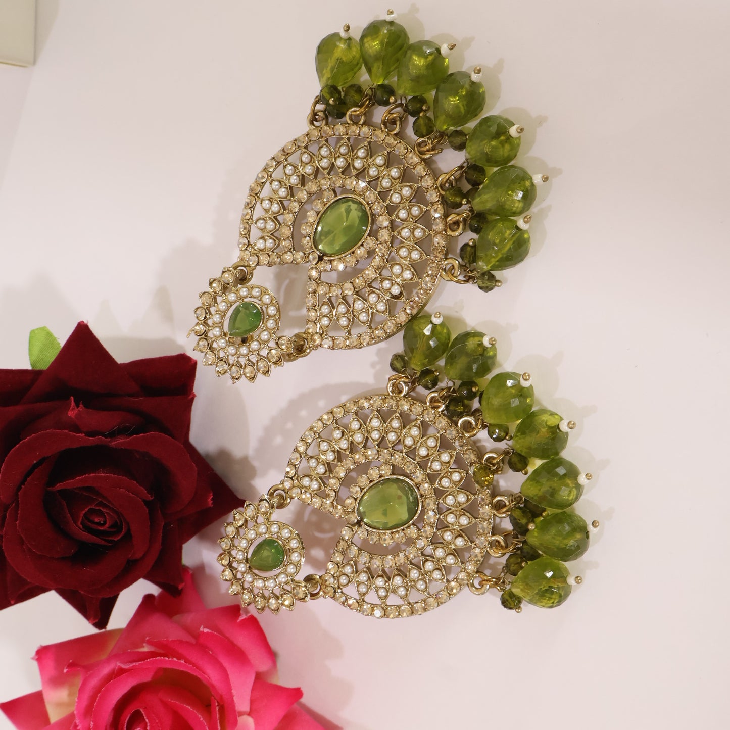 Olive Chandbalis