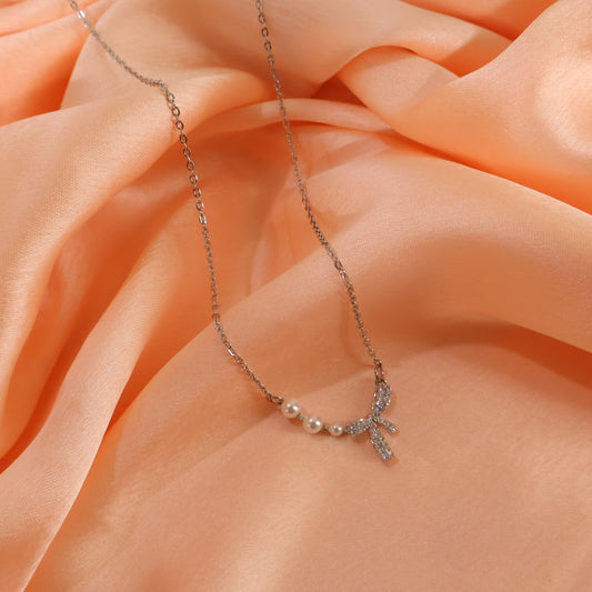 Pearl Bow