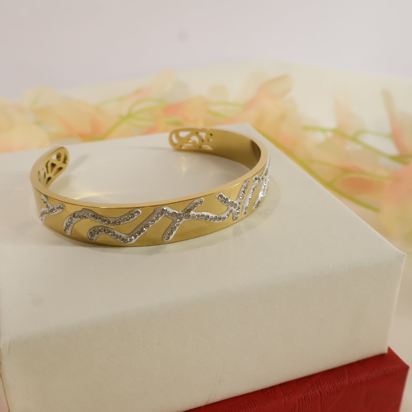 Ripple Cuff