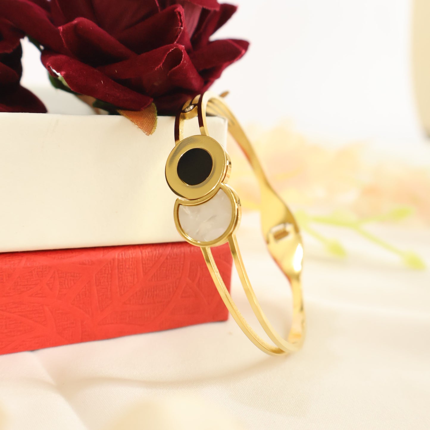 Lunar Bangle