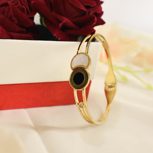 Lunar Bangle