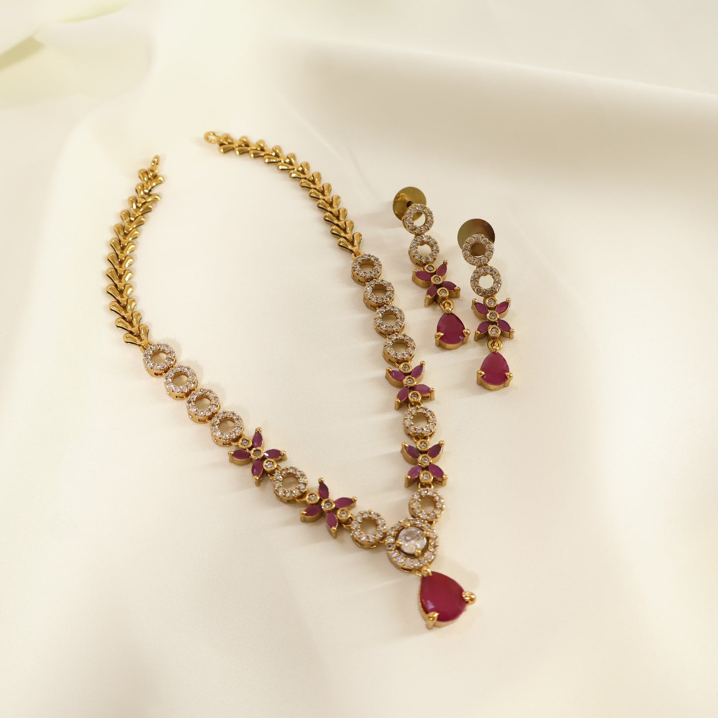 Petal Necklace