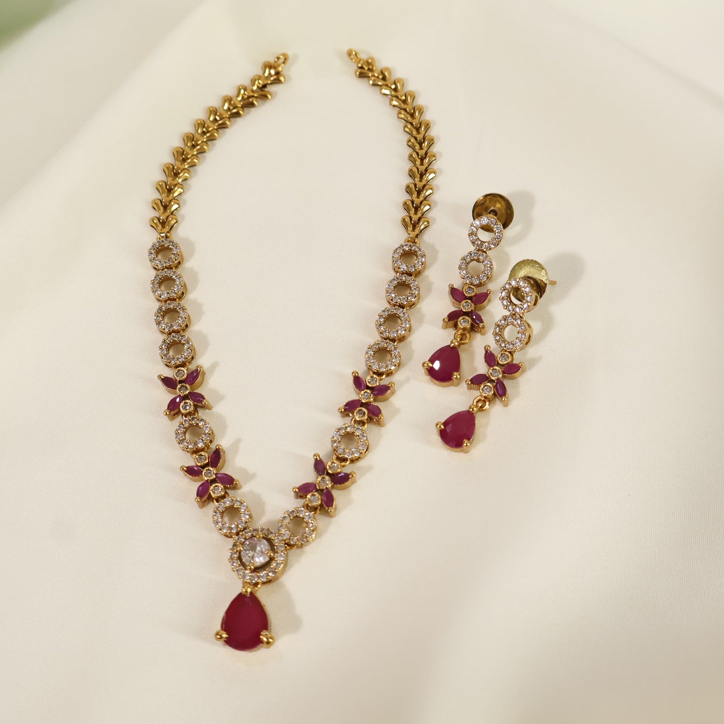 Petal Necklace