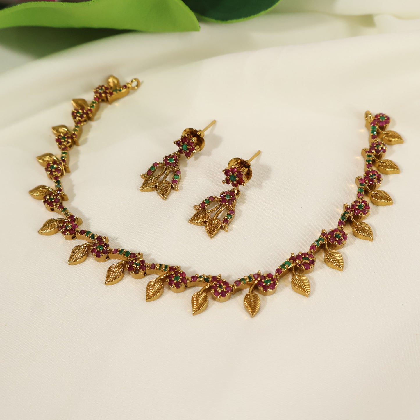 Pichhi Necklace