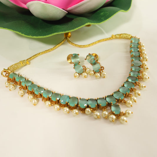 Pachai Muthu Choker